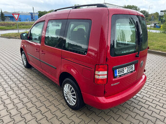 VW Caddy 1.6TDI - nové v ČR - provoz 9/2013 - 4