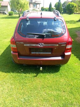 Hyundai Tucson 2.0 CRDi - 4