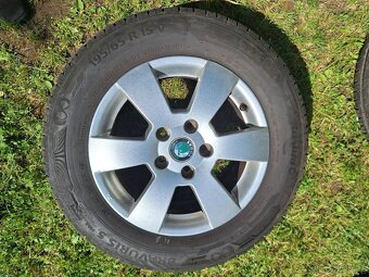 Prodám ALU kola 195/65 R15 V91 - Škoda Octavia 2 - 4