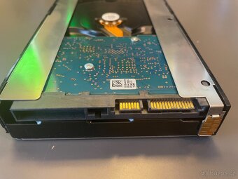 HDD 4TB SATA / 7200 RPM / Midline / hot-swap / 3,5" - 4