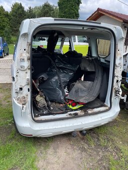 Dacia dokker díly - 4