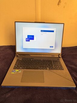 ASUS ROG Strix G18 G814JIR-N6003W - 4