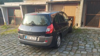 Renault Grand Scénic II - 4