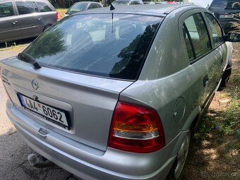 Opel Astra 1,4 benzin - 4