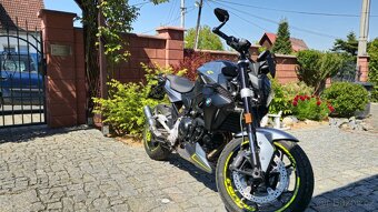 Prodám BMW F 900 R exkluziv 4 pakety - 4