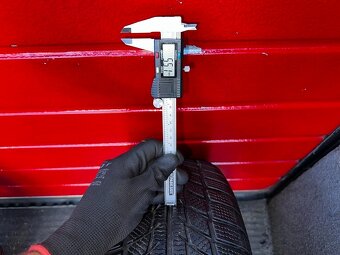 Original ALU kola VW Seattle 17" 7J ET54 + 225/45/R17 - 4