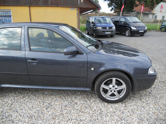 Škoda Octavia 1.9 TDi 74Kw TOUR - 4