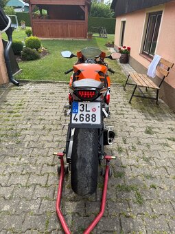 Honda CBR 1000rr Repsol 2008 - 4