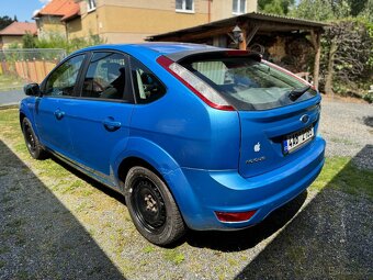 Ford Focus 1,6 benzín, 2011 - 4