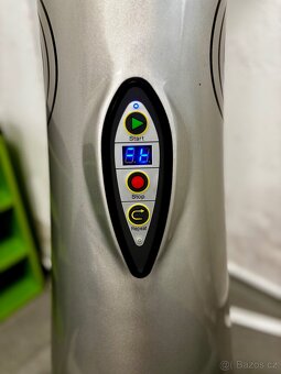 Power Plate - 4
