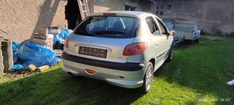 Prodam Peugeot 206 rok 2003 na dily - 4