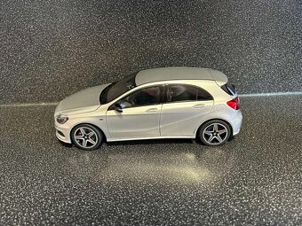 Mercedes Benz A - Klasse W176 1:18 - 4