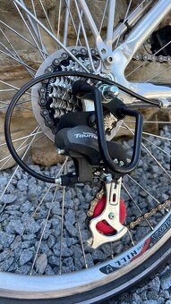 Dívčí kolo KTM 24” - 4