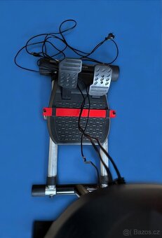 Volant na PlayStation s pedály – výborný stav - 4