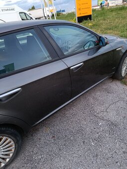 Alfa Romeo 159 .1.9jtd - 4