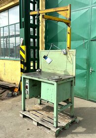 Pracovní stůl s elektro rozvaděčem - 4