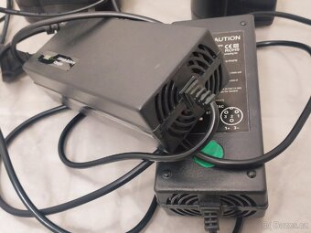 Nabíječky: BOSCH, RYOBI a Li-lon Aku 67,2V - 4