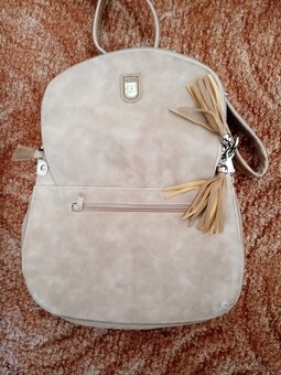 Kabelka zn. CHARM A SHAPE - 4