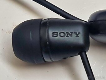 Sony WI-C200 - 4