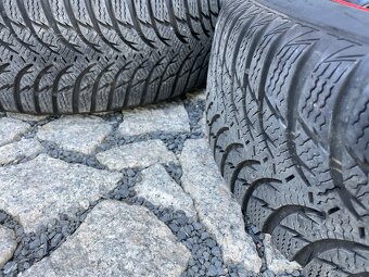 Plech kola 5x114,3 s pneu zimní 195/65/15 - 4