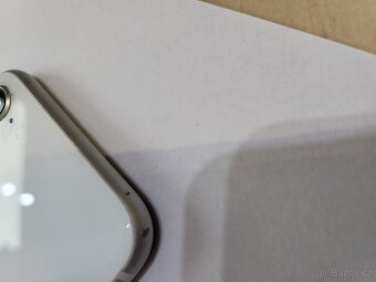 Iphone SE druhé generace 128GB Nová baterie se zárukou - 4