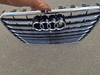 Maska AUDI A8 - 4