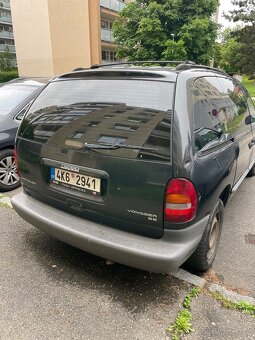Chrysler Voyager - 4