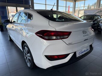 Hyundai i30 1,0 TGDI,TRIKOLOR,FASTBACK,ČR - 4