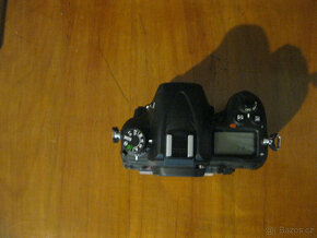 Nikon D 7000 Nikon Nikkor AF-S 18-105;mm VR DXs objektivem - 4