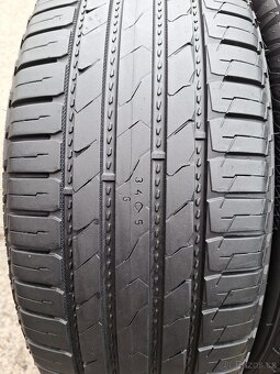 225 55 18 letní pneu R18 Nokian - 4