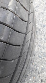 Letní 4x 235/50 R19 103V Michelin Primacy 4, DOT 1HCNM030X - 4