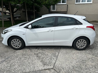 Hyundai i30 1,6i - 4