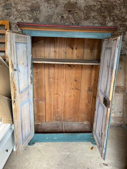 Skříň malovaná stará - 4