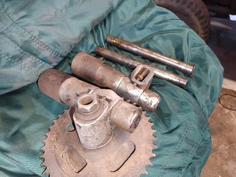 Jawa pérák zadní tlumiče - 4