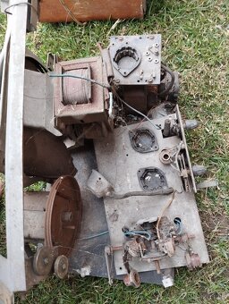 3ks starých rádií - 4