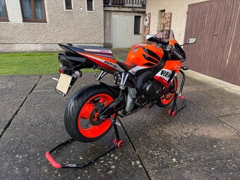 Honda CBR 1000RR Fireblade - 4