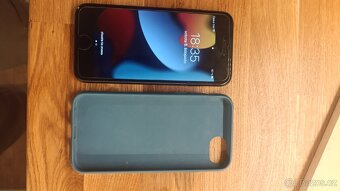 iPhone 7 32GB - černý, 82 % baterie + sklo a obal - 4