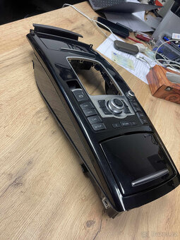 Audi A6 C6 4F black piano - 4