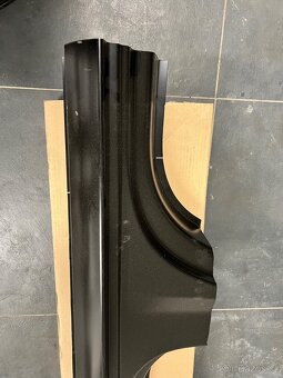 Práh Škoda Superb - 4