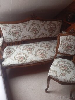 Starožitný nábytek - 4