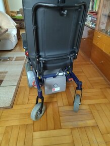 Elektrický invalidní vozík - 4