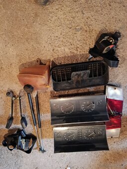 Favorit ,forman 136 L-díly - 4