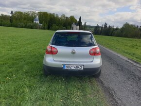 VW Golf 5 1.9 TDI 77kw rok 2006 BKC - 4