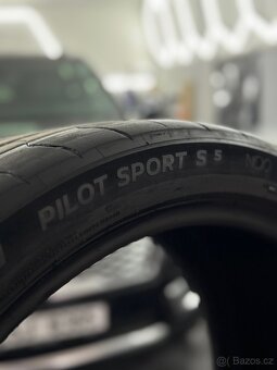Michelin 275/35/21 // 325/30/21 Dvourozměrná Letní Sada - 4