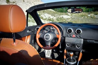 AUDI TT 1,8 T cabrio r.v. 2000 najeto 119 000km - 4