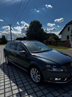 Volkswagen Passat B7 Variant Highline 2.0 TDI 103 kW, manuál - 4