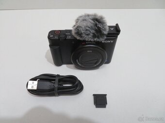 Zánovní digitální fotoaparát Sony ZV-1 (záruka 24 měs.) - 4