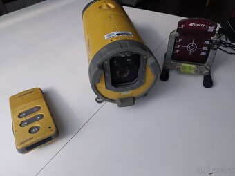 Potrubní (kanálový) laser TOPCON - REZERVOVÁNO - 4