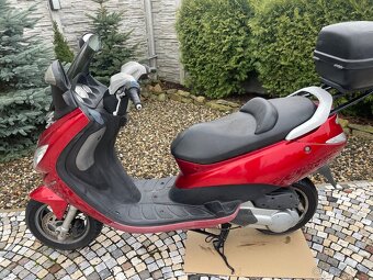 Peugeot Elystar 125 ccm rok 2004 - 4