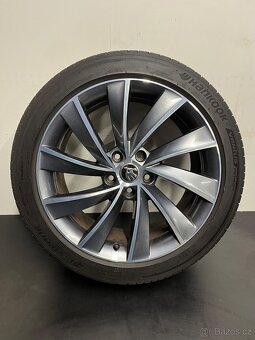 Škoda Superb R18 Originál letní sada - 4